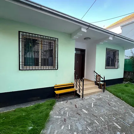 Dibra Near Center Of Hotel 5*