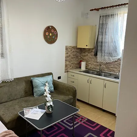 Hotel Dibra Near Center Of 5*