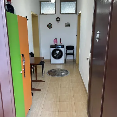 Hotel Dibra Near Center Of