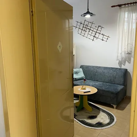 Hotel Dibra Near Center Of 5*