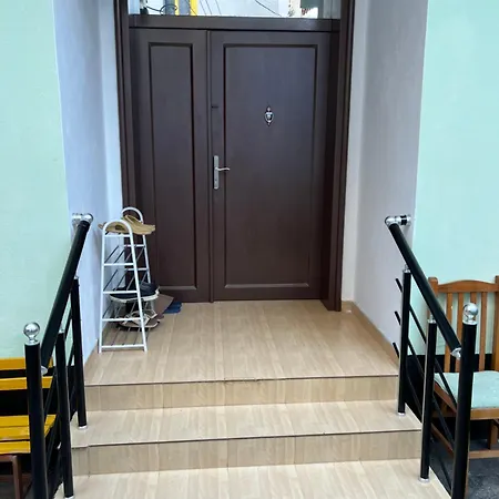 Dibra Near Center Of Hotel 5*